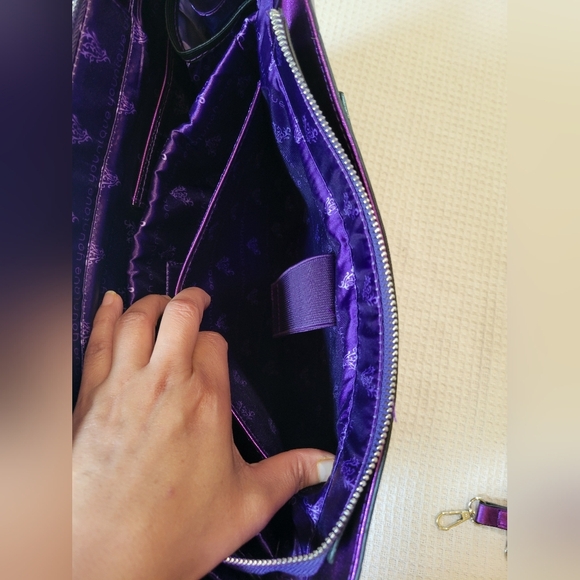 Shiny Purple Handbag with Black Handles - Picture 10 of 16